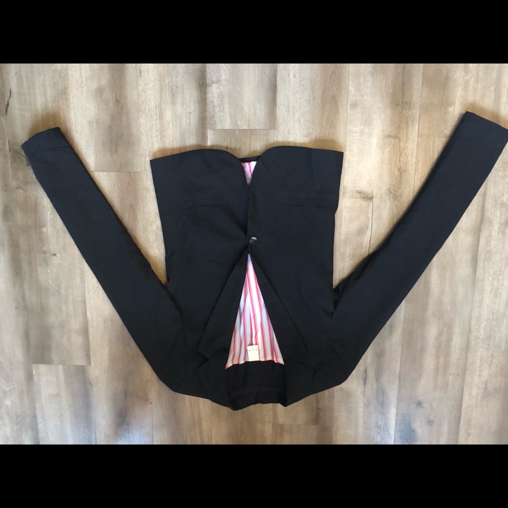 Black Classic Blazer